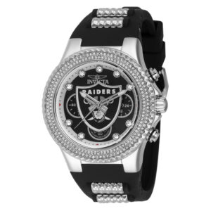 ectq35724_vni_0 jpg - Relógio Feminino NFL Las Vegas Raiders, Invicta 42753, Preto e Prata -<p>Este atraente relógio Invicta da coleção NFL é movido por um movimento Quartz preciso, com caixa de aço. Seu mostrador é decorado por um mostrador de metal preto e protegido por um</p>