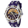 ectq76024_gz_vni_0 jpg - Relgio Masculino Invicta NFL Baltimore Ravens em Ao Inoxidvel de 52mm Roxo ZG 42067. -Este relgio Invicta NFL um item impressionante para os fs de futebol americano. Com um movimento preciso e uma caixa prateada, o mostrador de metal em fibra de vidro protegido por&