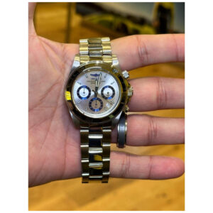 ectq11371_vni_1 jpg - Relógio Speedway Masculino 39,5 mm. Aço 17311 -<p>Este relógio Invicta da coleção Speedway possui um movimento e apresenta uma caixa de aço resistente Em sua face você pode encontrar um mostrador de metal prateado coberto por um c</p>