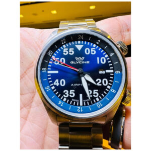 ectq8430lg_vni_1 jpg - Relógio Masculino Glycine Airpilot GMT 44 Swiss Ronda GL802 Ronda Calibre 515 44mm. Nenhum GL0348 -<p>Este impressionante relógio Glycine Airpilot apresenta um movimento preciso e uma caixa de aço Seu mostrador azul, não aplicável, é envolto por um cristal de safira altamente prote</p>