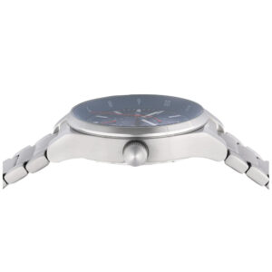 ectq84574_vni_1 jpg - RACING MEN S ASSISTA 44mm. Aço 47548 -<p>Este impressionante relógio Invicta Invicta Racing apresenta um movimento preciso, bem como uma caixa de aço Seu mostrador azul e de latão é fechado por um cristal mineral altament</p>