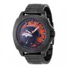 ectq38874_gz_vni_0 jpg - Relógio Masculino Invicta NFL Denver Broncos 46mm, Preto ZG47883 -Este belo relógio Invicta NFL contém um preciso movimento de quartzo, além de uma caixa preta. Seu mostrador exibe uma combinação de cores laranja, azul e latão protegido por um cr